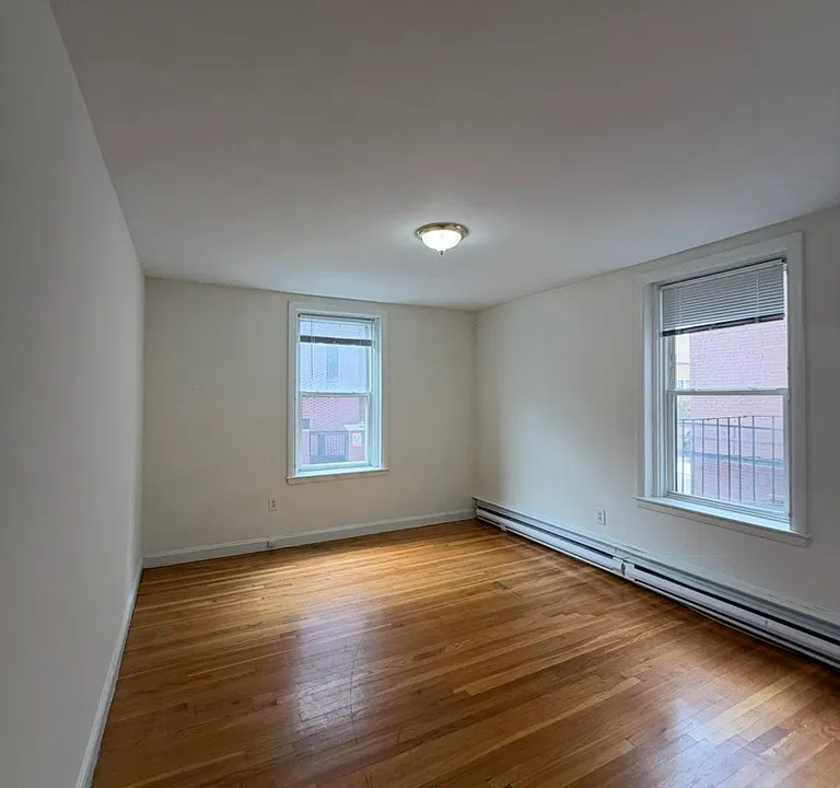 531 Beacon St #14