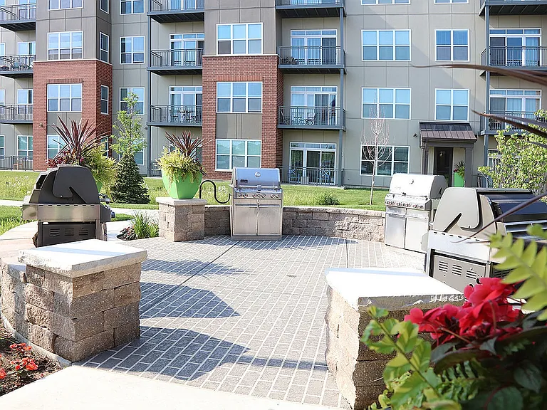 The Residences at Hamilton Lakes — Photo 23