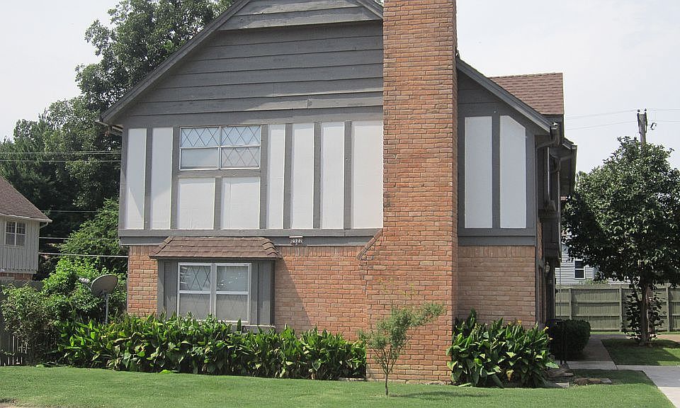 1st image of 2522 S Florence Ave