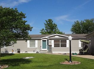 840 Peach Tree St, Urbana, IL 61802