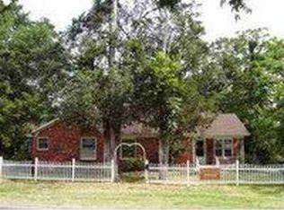 415 W Hubbard St, Lindale, TX 75771