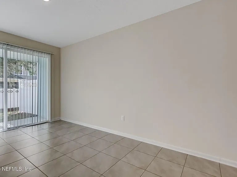3978 Oak Mill Rd — Photo 11