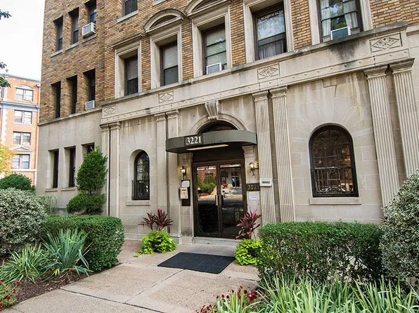 3221 Connecticut Avenue