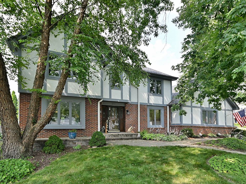 1st image of 27W168 Chartwell Dr