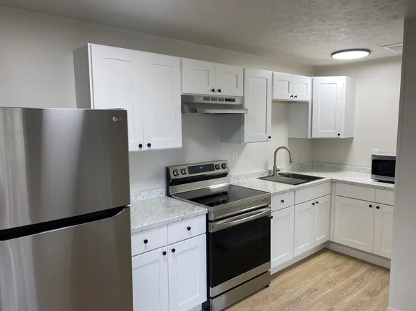 8015 Alexandria Pike APT 6, Alexandria, KY 41001