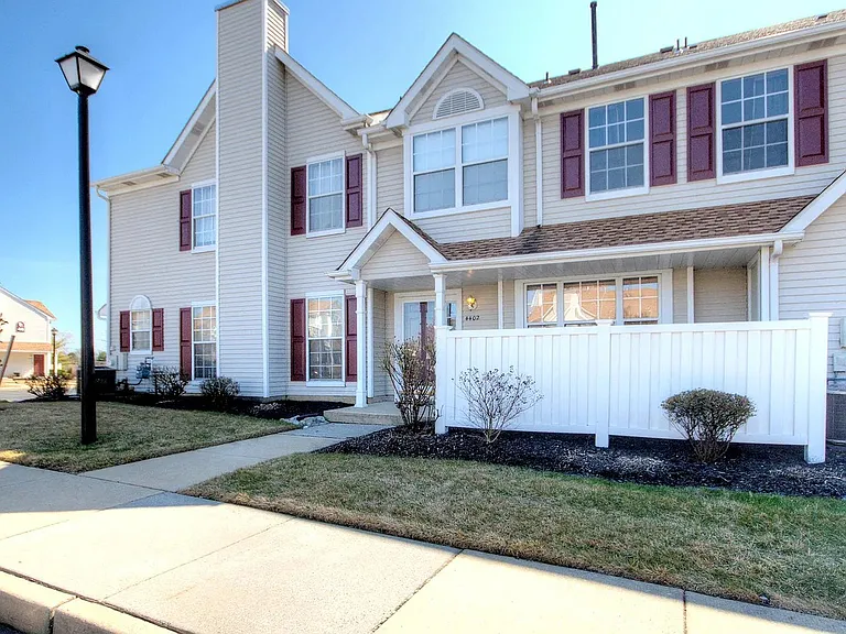 4402 Aberdeen Ln — Photo 19