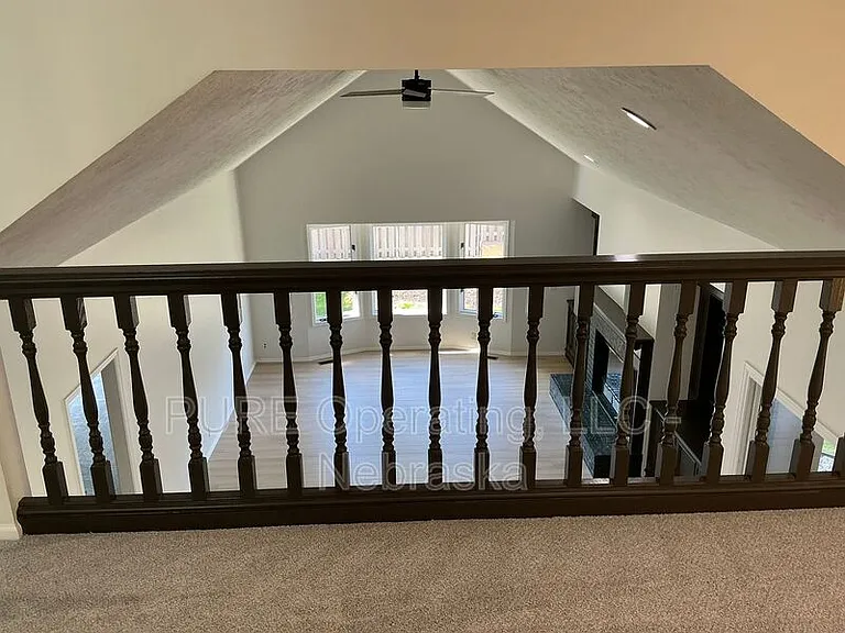 15527 Mason Cir — Photo 33
