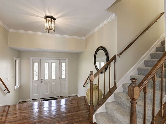 4th image of 10701 Dundas Oak Ct