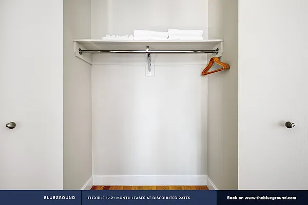 Rented by The Blueground | media 9