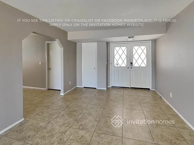 1738 W Pecos Ave — Photo 5