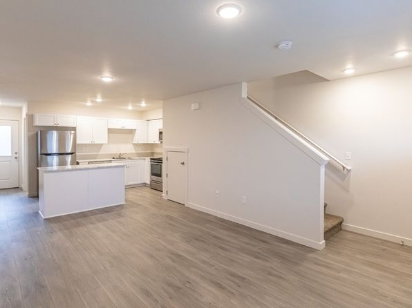 120 N 7th Ave UNIT D