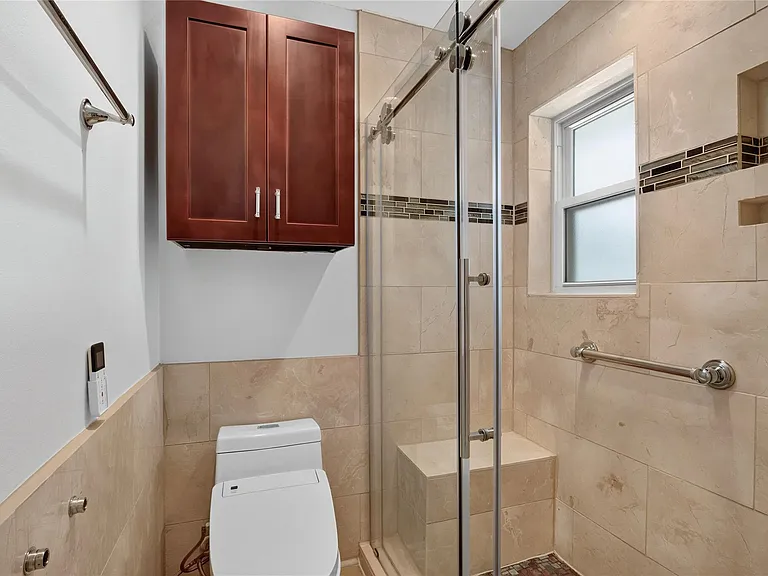 3208 Woodstone Dr — Photo 30