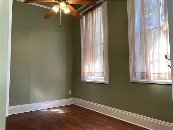 4th image of 1479 Magazine St APT 4