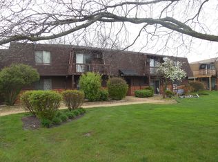 11640 Blackhawk Ct APT 4, Mokena, IL 60448