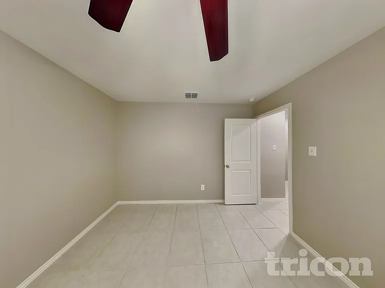 3103 Helix Bay Dr — Photo 13