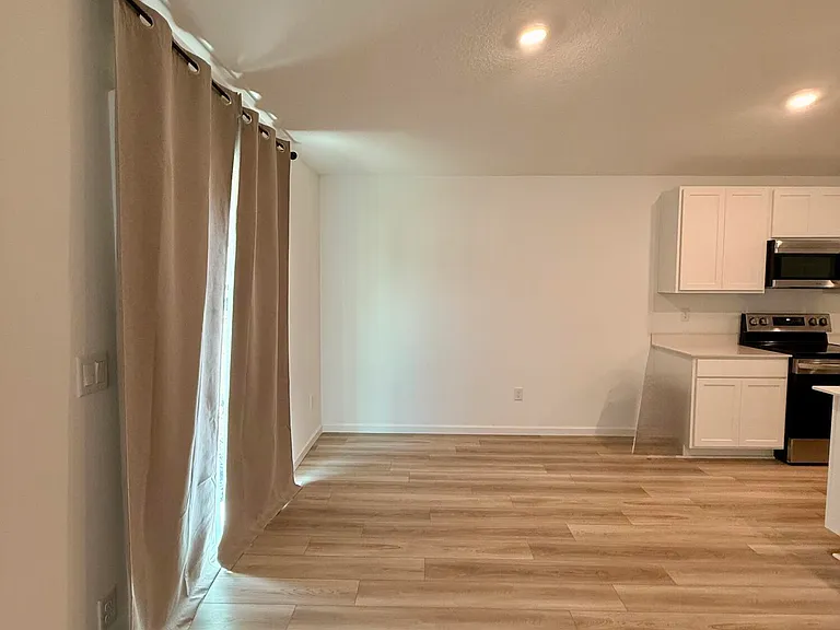 10855 Drogba Dr — Photo 36