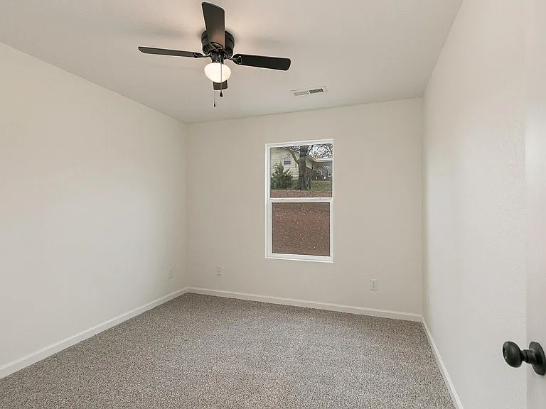 180 W Washington St #B — Photo 20