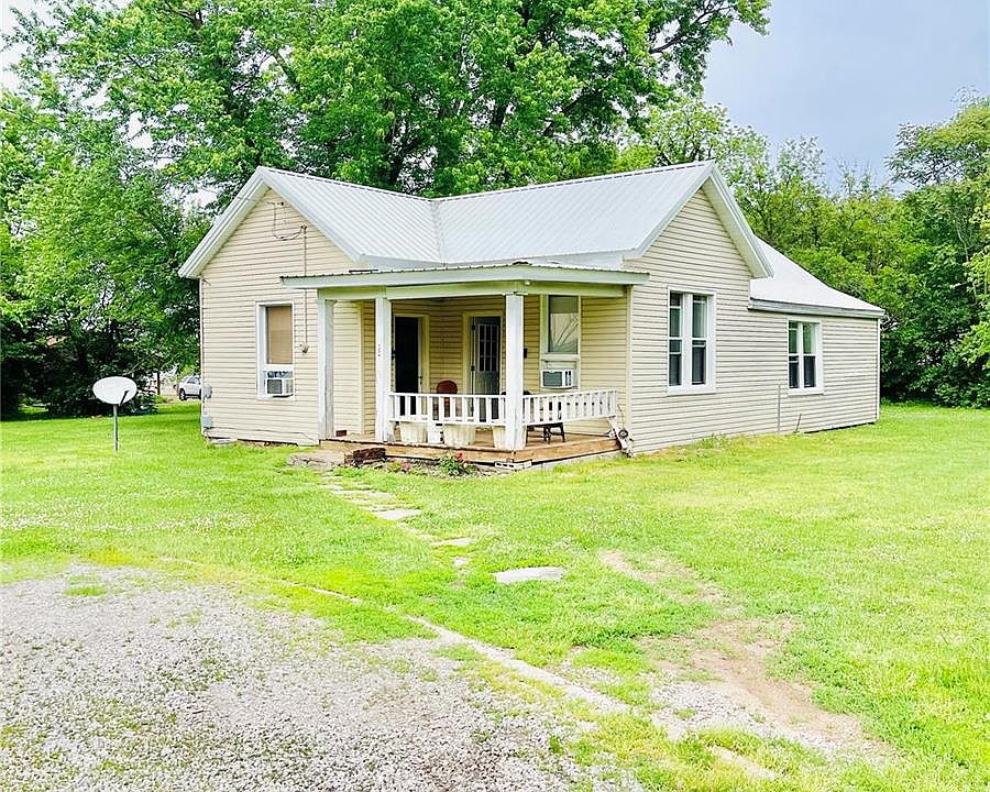 150 Morris St A & B, Lebanon, MO 65536 MLS 23026814 Zillow