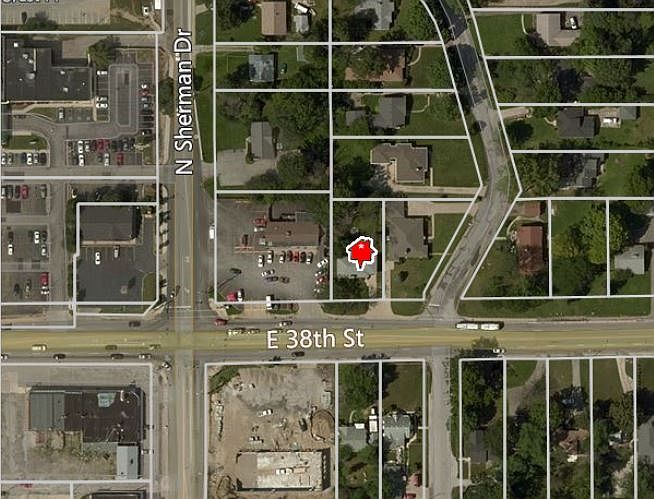 1st image of 3838 E 38th St