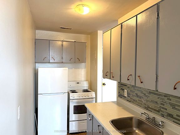 4th image of 357 Wilson Rd S #215