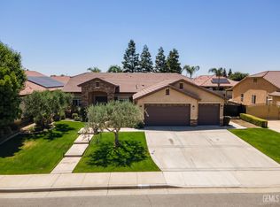 10009 Carbondale St, Bakersfield, CA 93314