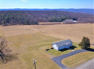 3223 Bornt Hill Rd, Endicott, NY 13760