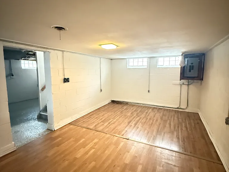 21260 Goller Ave — Photo 15