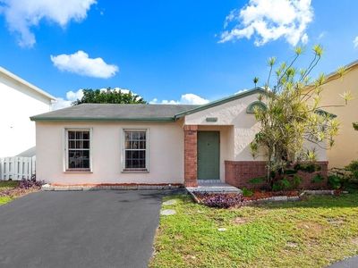 14106 Langley Place, Davie, FL, 33325