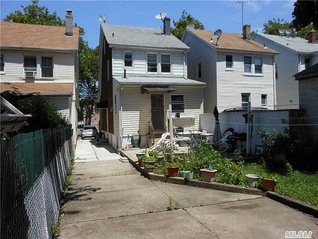 2nd image of 158-18 77 Ave