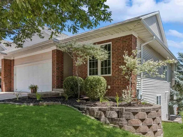 2169 Port Talbot Pl, Coralville, IA 52241