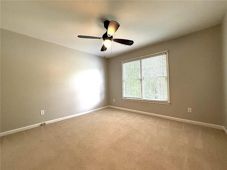 1310 Rosewood Dr — Photo 25