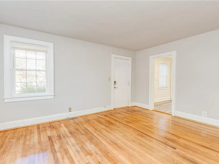 4008 Colonial Ave — Photo 8