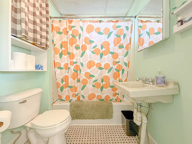 57 Saint Lawrence St #3 — Photo 35