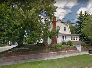 1500 College Ave NE, Grand Rapids, MI 49505