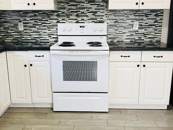 5th image of 11718 Clover Green Ln