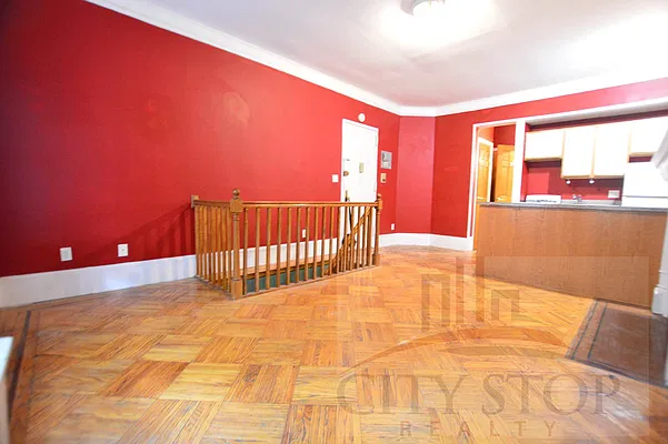 Rented by City Stop Realty | media 1