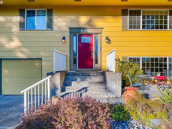 3rd image of 9912 NE 39th St