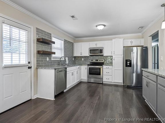 5th image of 211 Chesters Rd