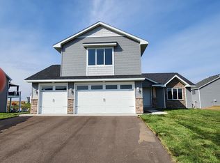 4211 Eaton Cir NE, Monticello, MN 55362
