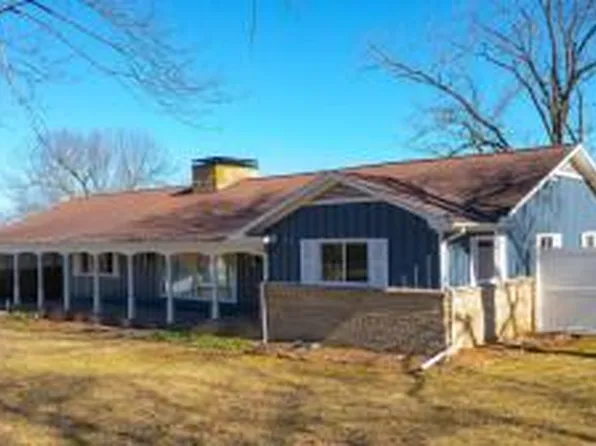 301 S Oak St, Harrison, AR 72601
