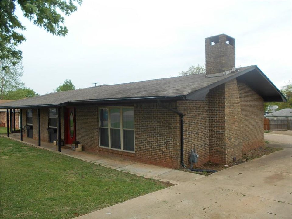 1st image of 211 Moorman Dr