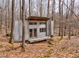 219 Steep Hill Rd, Beach Lake, PA 18405