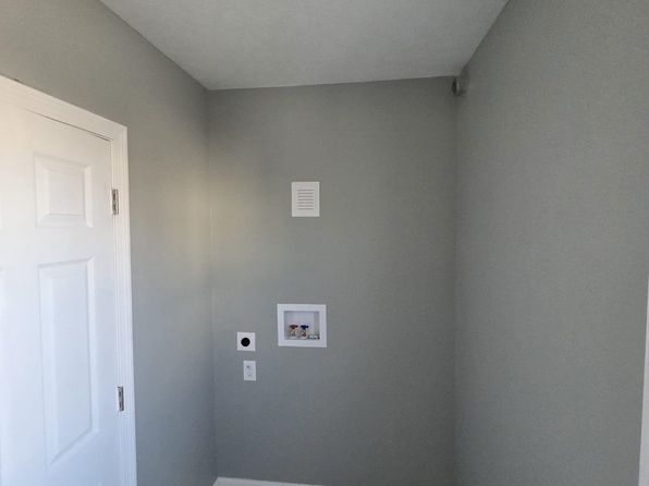 manchester-new-hampshire-95346584 picture