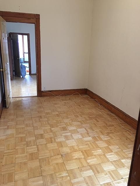 2nd image of 6517 Forest Ave #2R