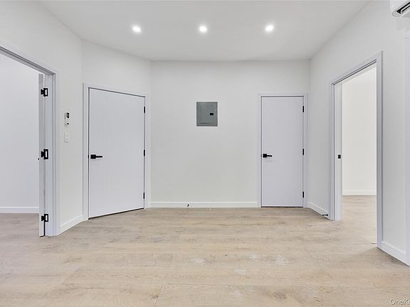 5th image of 962 east 221 Street
