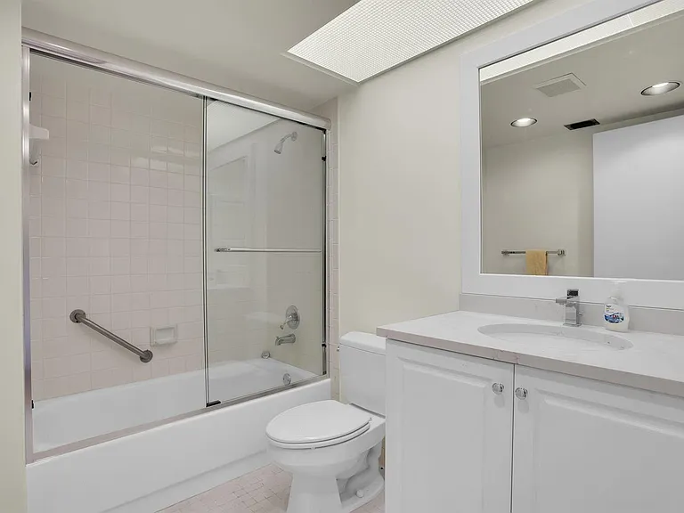 1605 Abaco Dr #M4 — Photo 15