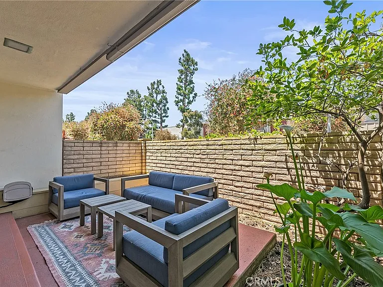 4745 S La Villa Marina #J — Photo 23