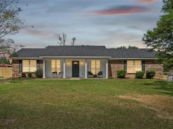 7060 Gran Forest Dr, Irvington, AL 36544