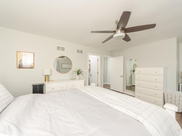 127 Moorland Ct