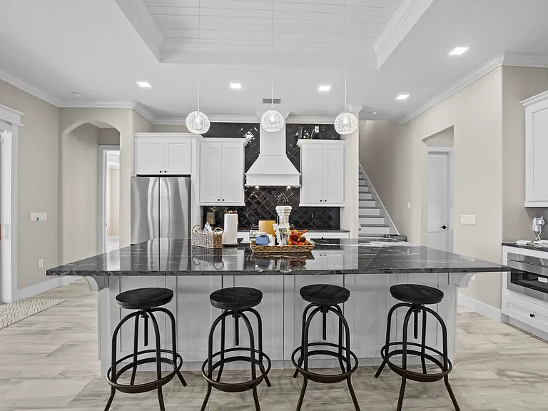 1104 Idylwild Dr NW — Photo 8